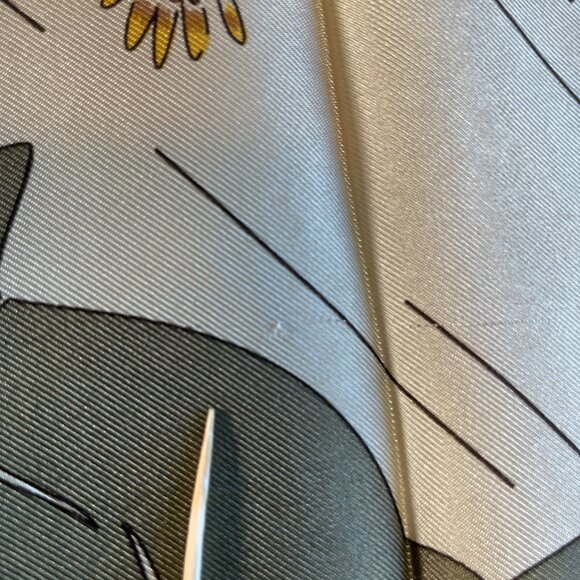 Burberrys “It’s Always Burberry Weather” Vintage Silk Scarf - Picture 15 of 15